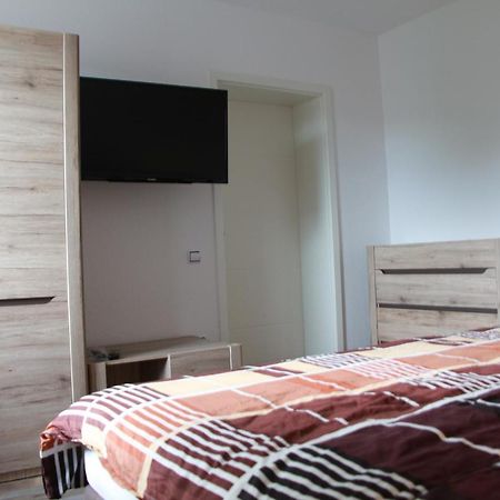 Aparts Oberhausen โอเบอร์เฮาเซิน ภายนอก รูปภาพ